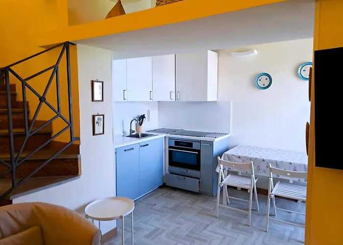 Live & Dream Panarea - Trilocale 2 Piano Apartmán Scilla